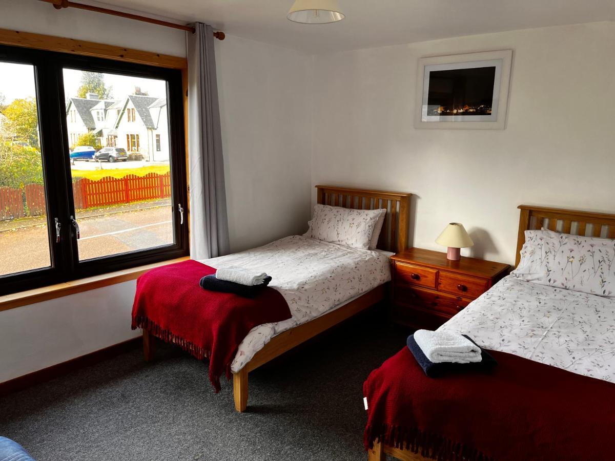 Snowgoose Apartments & Bunkhouse Fort William Esterno foto